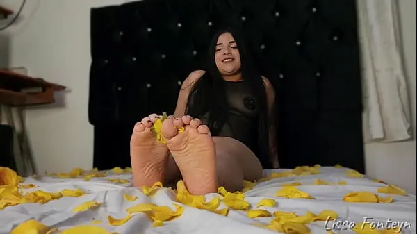 Latina MILF Ignores You Worshipping Her Perfect Feet